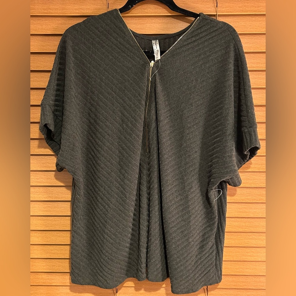 NWOT Perseption Green Zip-Up Top size 3XL